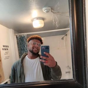 Meet your Posher, Levan